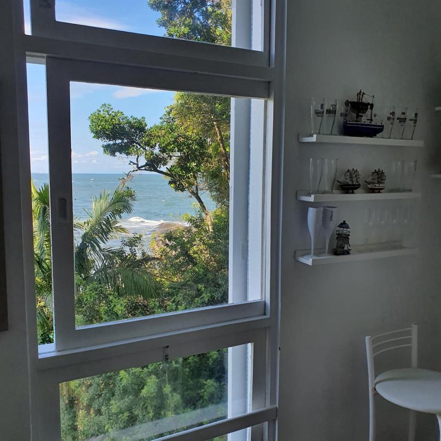 Praia De Caioba De Frente Para O Mar Matinhos Pr Apartment Exterior foto