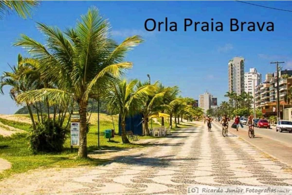 Praia De Caioba De Frente Para O Mar Matinhos Pr Apartment Exterior foto